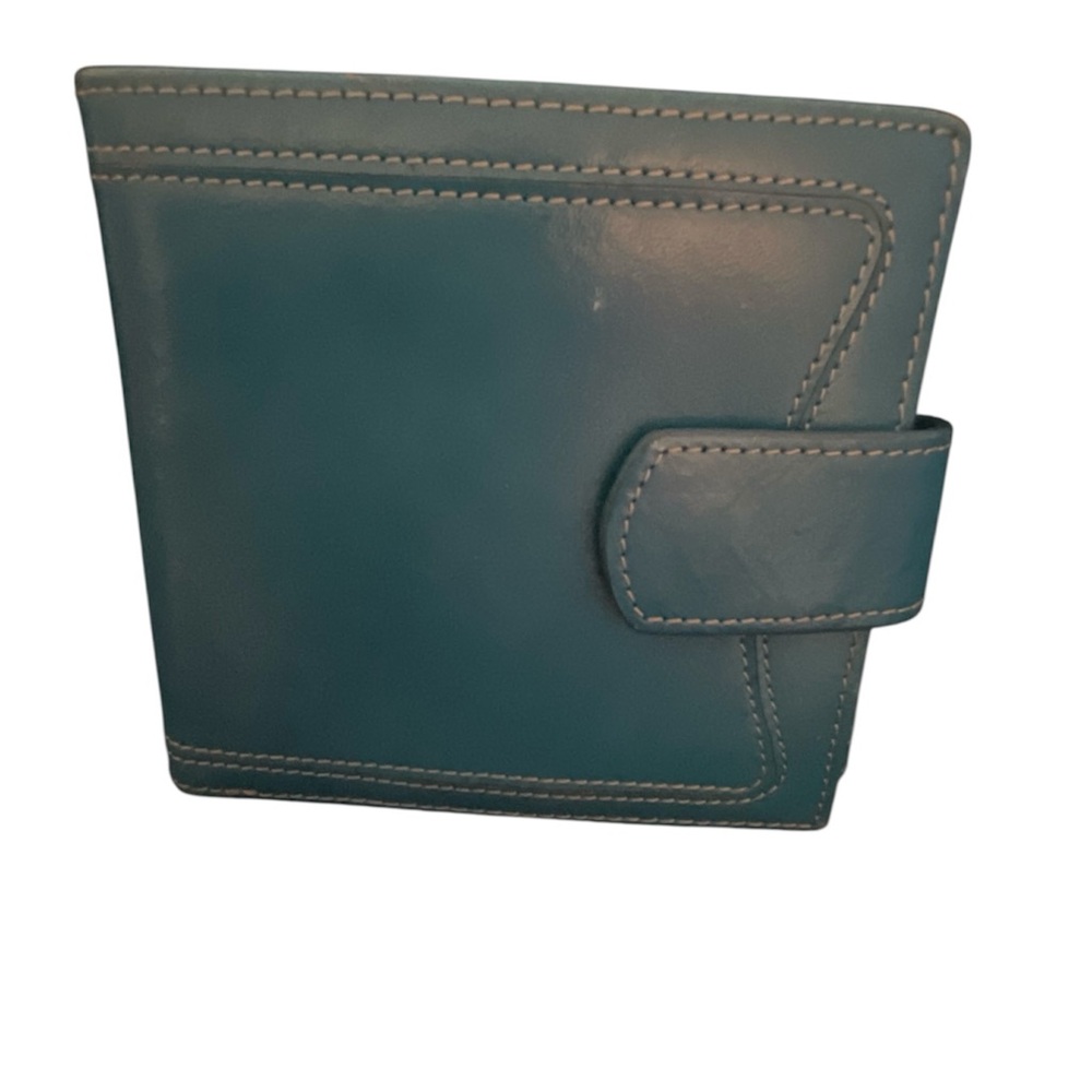 Tusk square trifold wallet